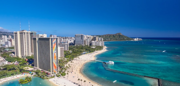 How to get to Hilton Hawaiian Village Waikiki Beach Resort Honolulu in  Urban Honolulu by Bus?